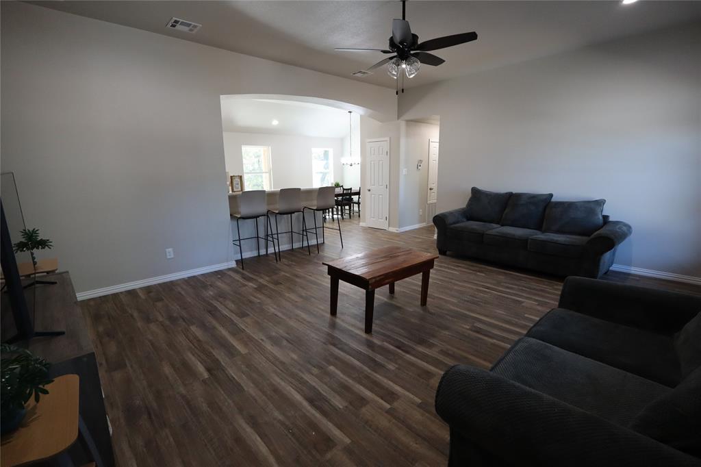 175 Lori Drive Property Photo 7