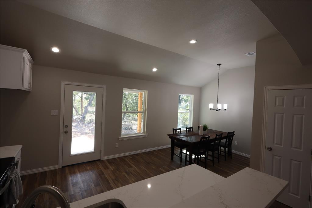 175 Lori Drive Property Photo 9