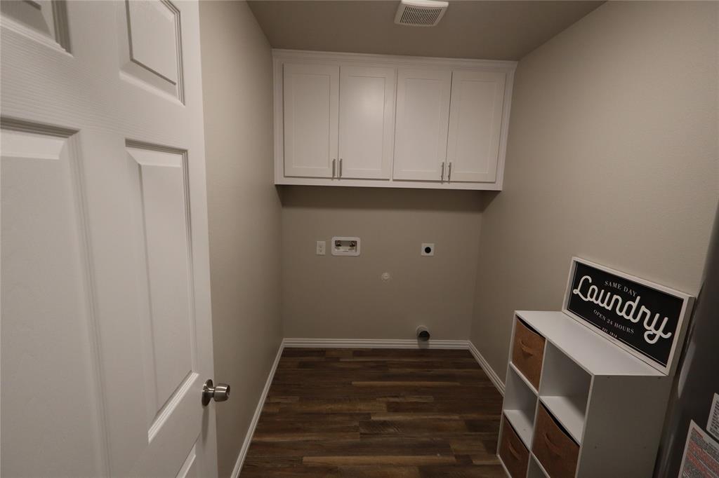 175 Lori Drive Property Photo 22