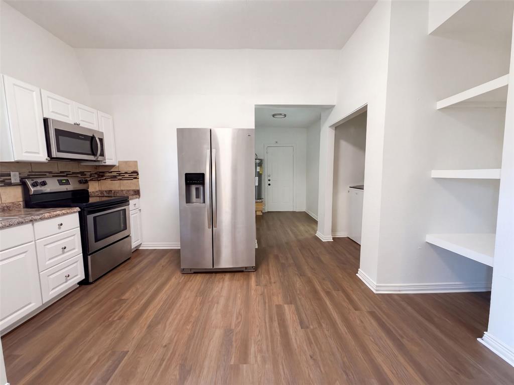 1216 Bessie Street Property Photo 8