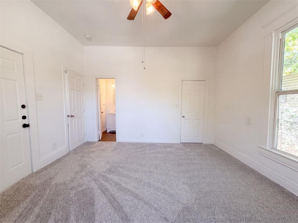 1216 Bessie Street Property Photo 9