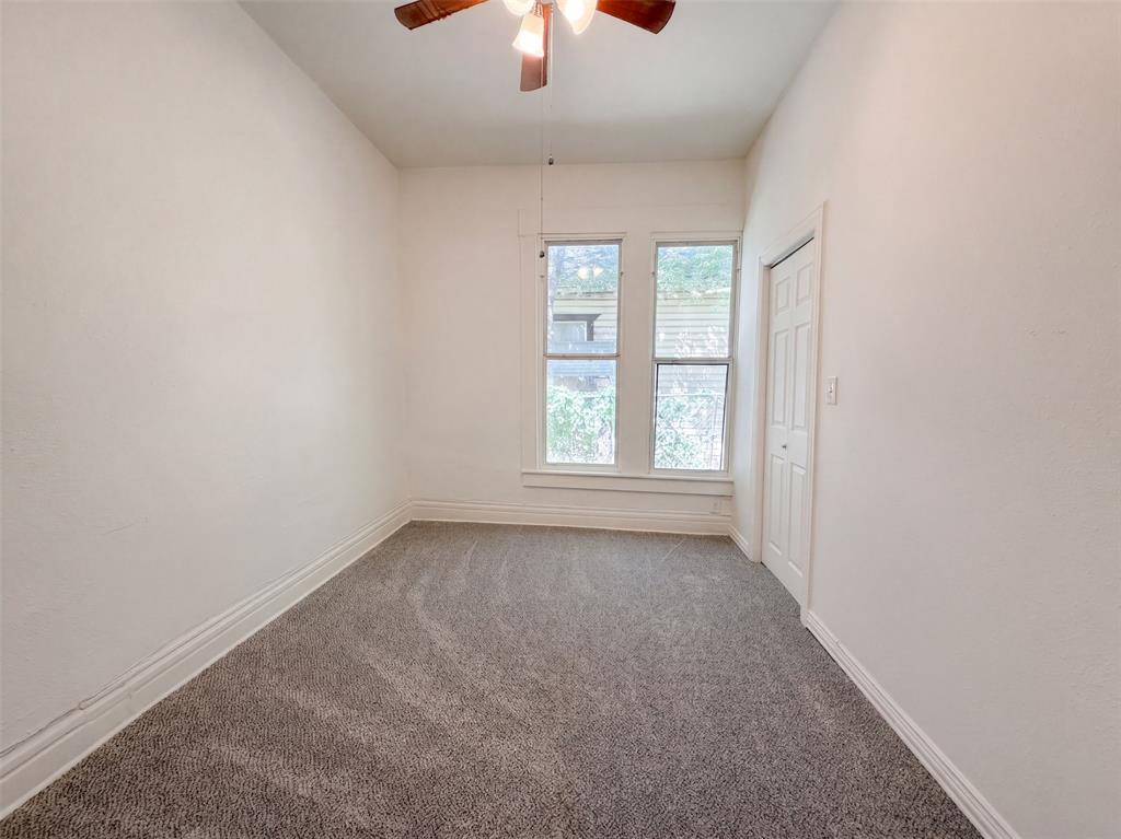 1216 Bessie Street Property Photo 10