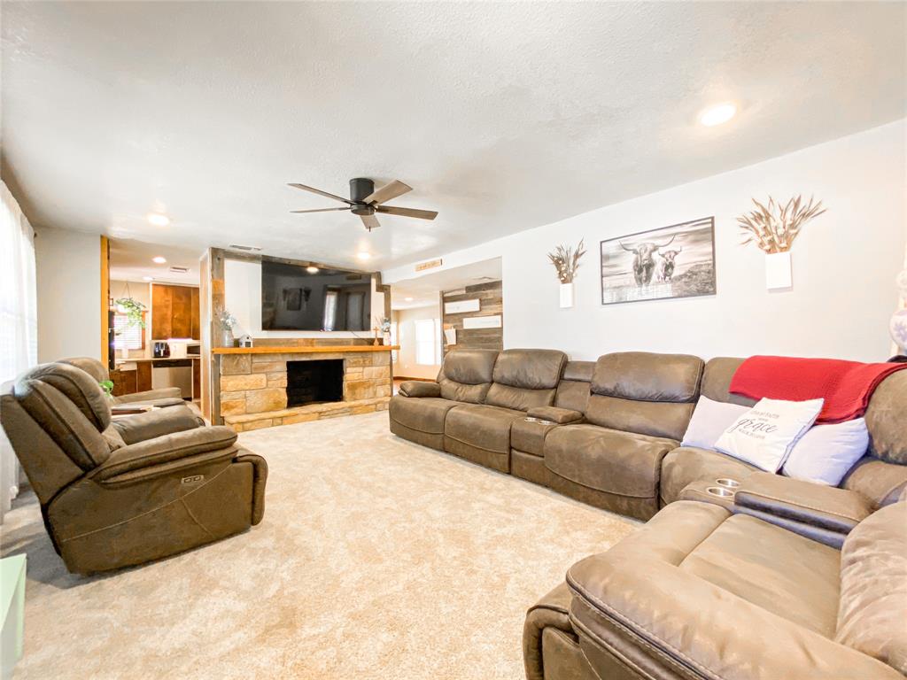 2105 Fm 18 Property Photo 6
