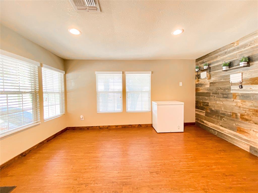 2105 Fm 18 Property Photo 18