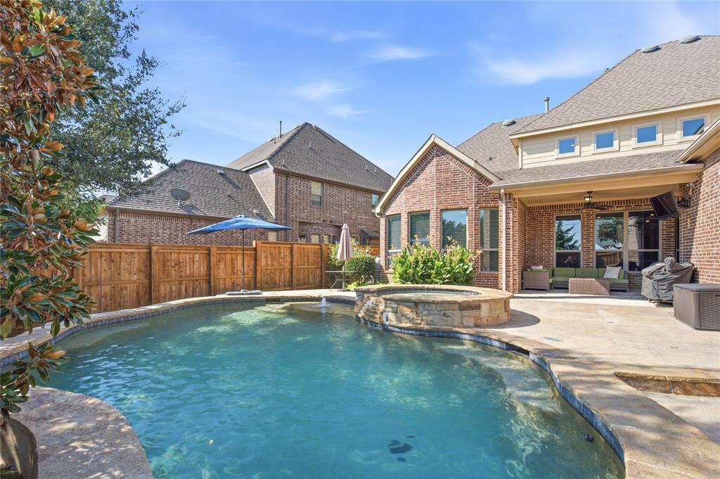 7124 Comal Drive Property Photo 2