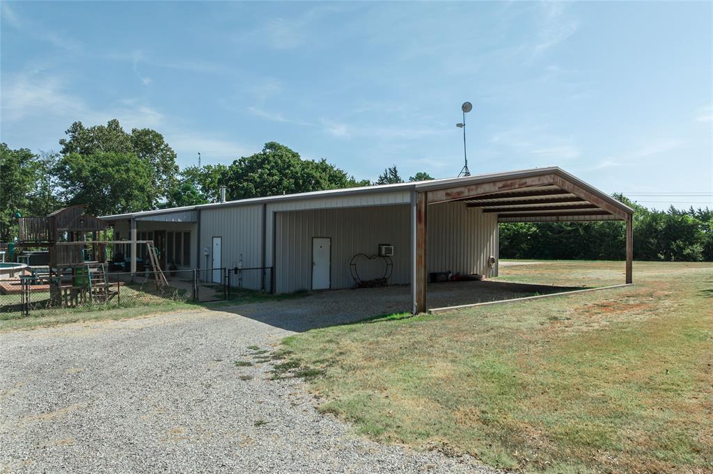 45 Halliburton Drive Property Photo 5