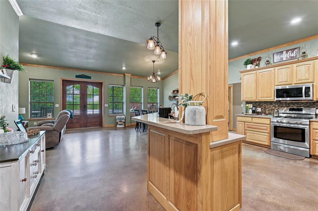 45 Halliburton Drive Property Photo 7