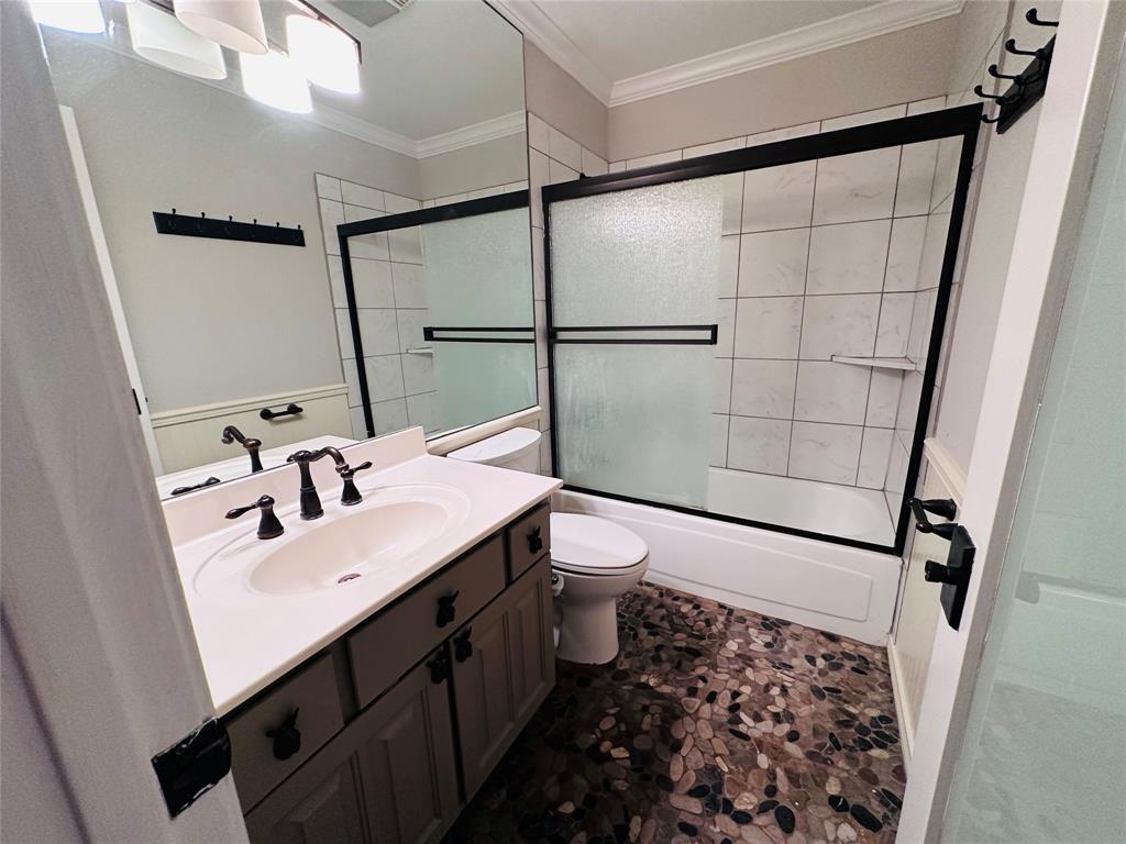 4179 Pedernales Property Photo 13