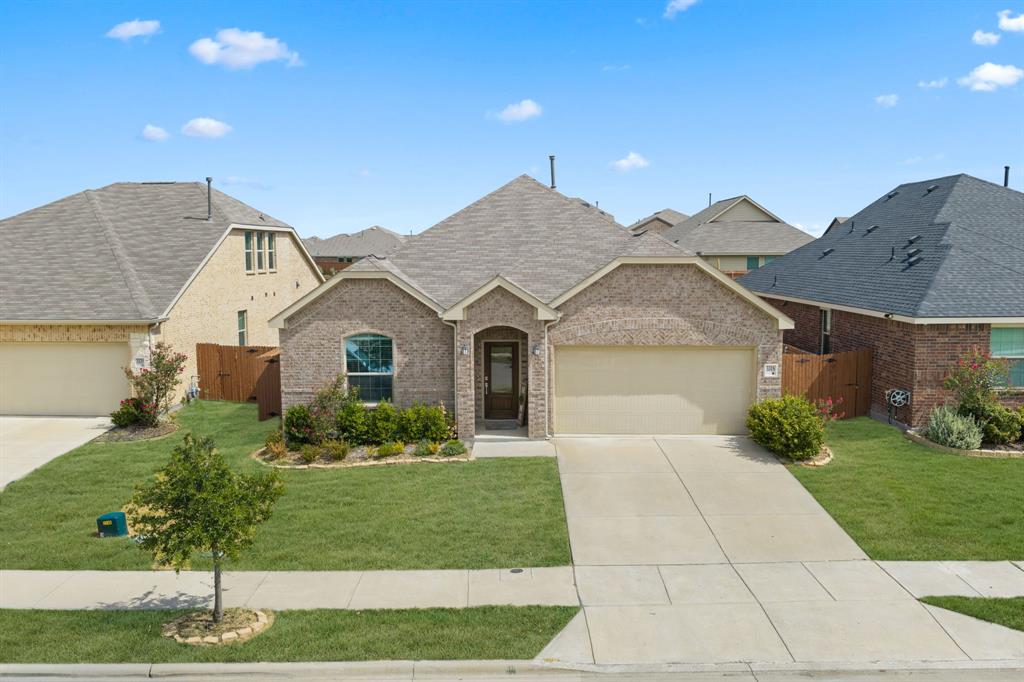 3318 Brentwood Cove Property Photo 1