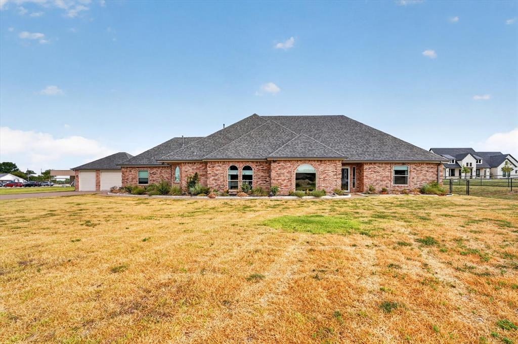 1442 Fm 552 Property Photo 1