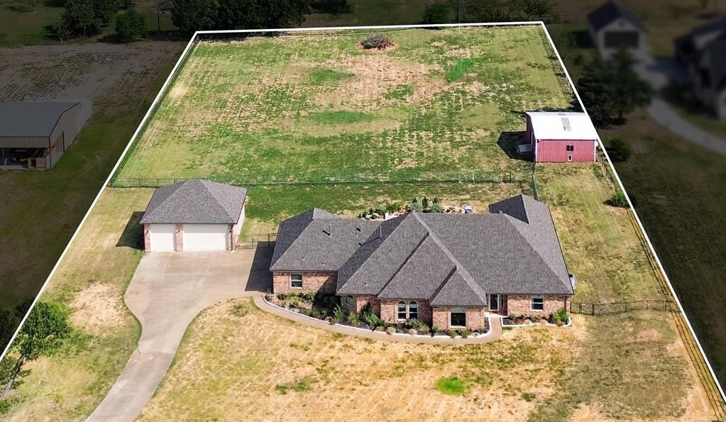 1442 Fm 552 Property Photo 2