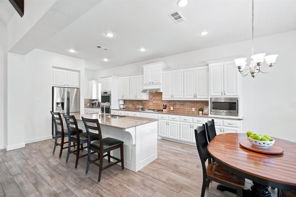 1421 8th Street Property Photo 11