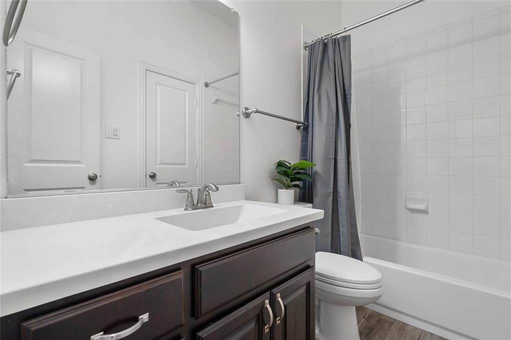 1421 8th Street Property Photo 29