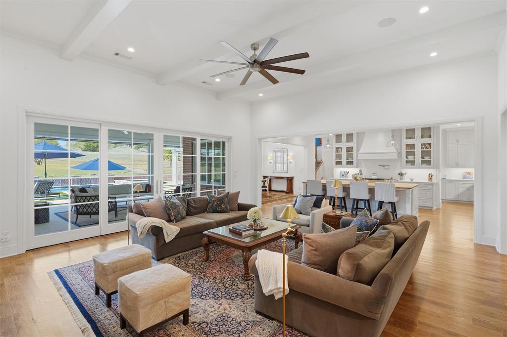 3023 Winding Creek Trail Property Photo 8