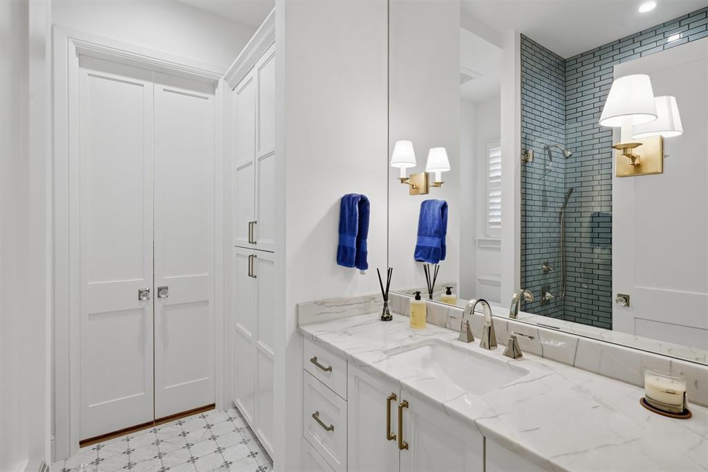 3023 Winding Creek Trail Property Photo 19