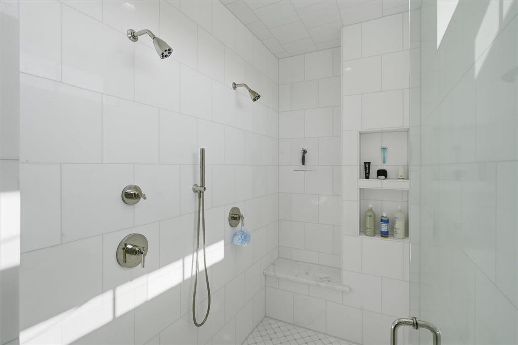 3023 Winding Creek Trail Property Photo 27