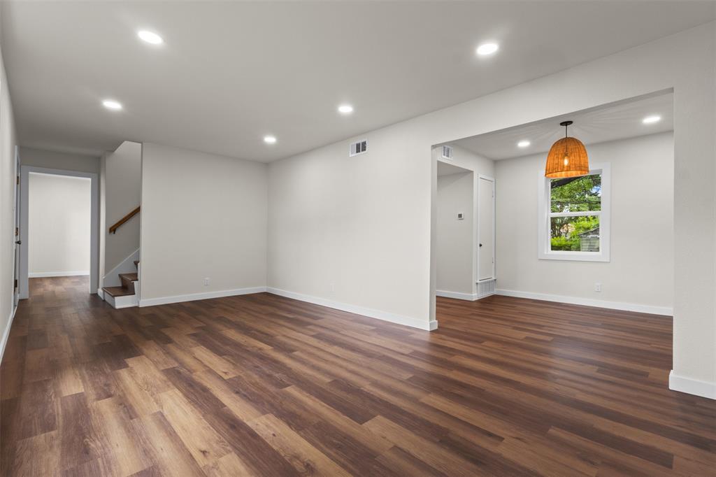 3728 Byrd Drive Property Photo 4