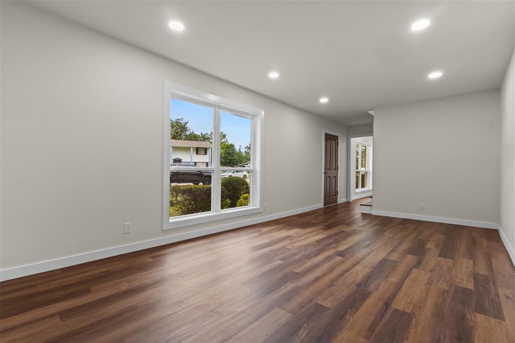 3728 Byrd Drive Property Photo 5