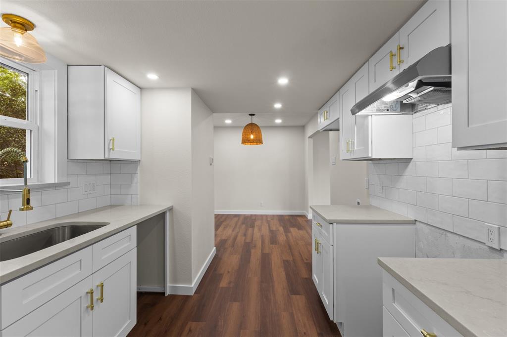 3728 Byrd Drive Property Photo 10