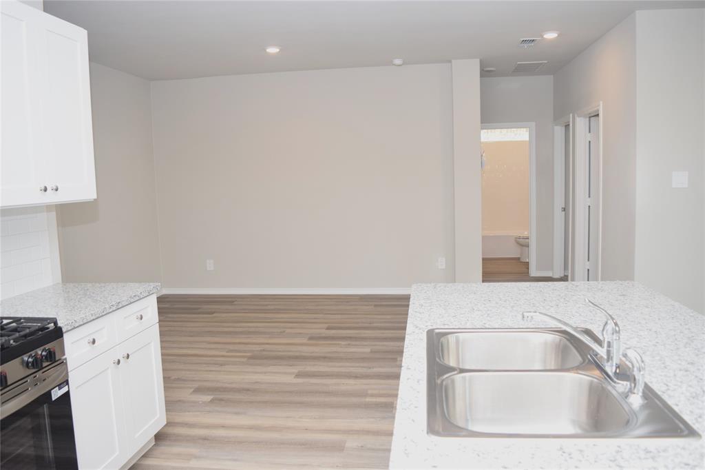 15924 Stableford Road Property Photo 10