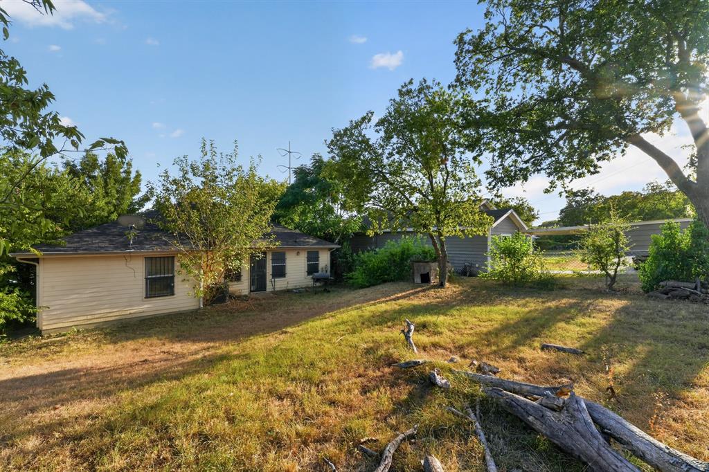 5532 Fernander Drive Property Photo 6