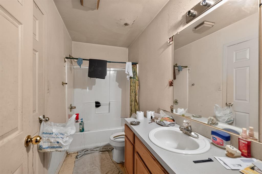 5532 Fernander Drive Property Photo 30