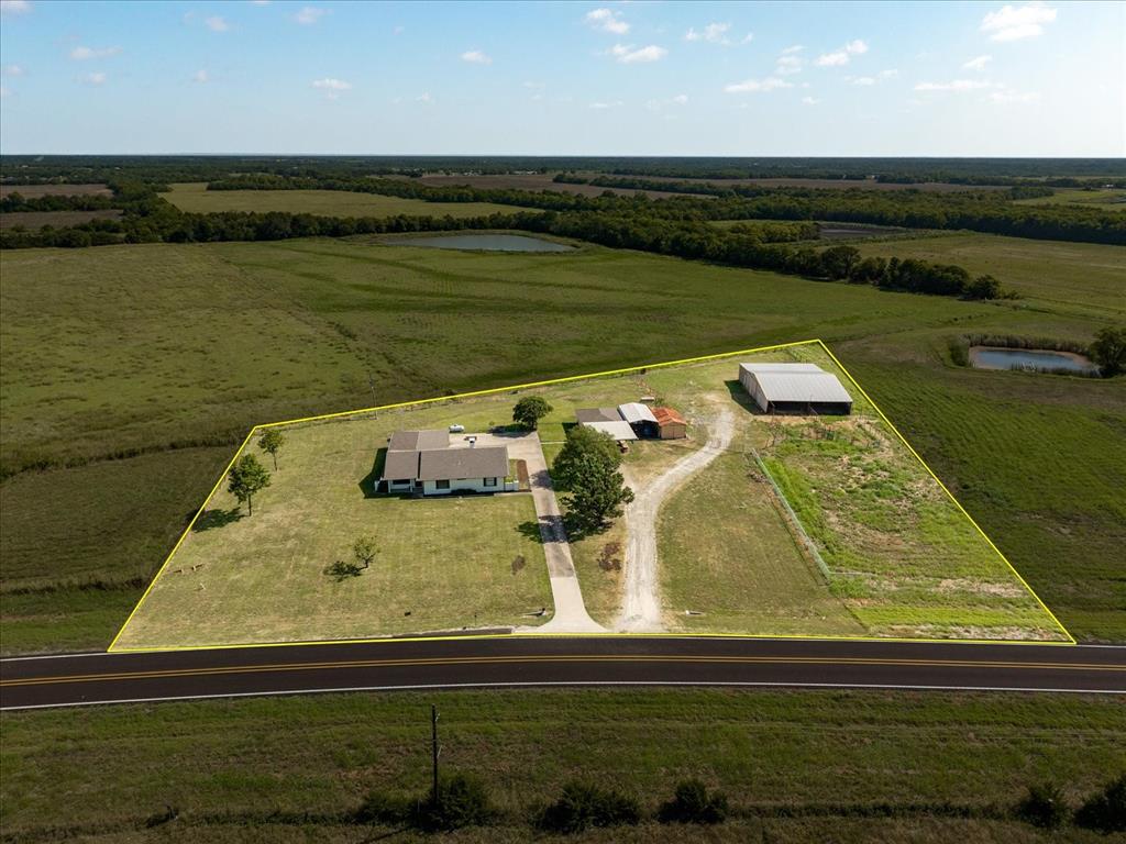 368 Fm 1566 Property Photo 5