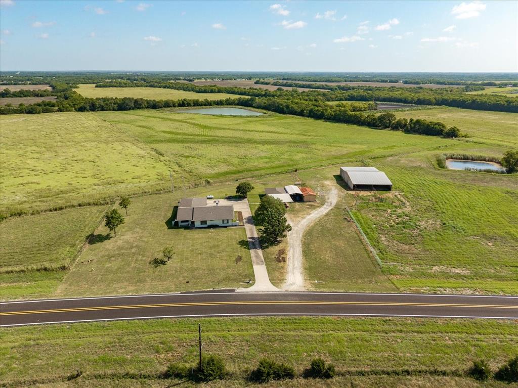 368 Fm 1566 Property Photo 6