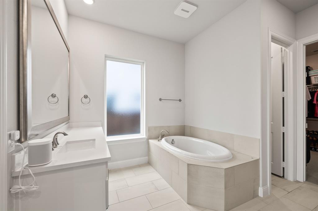 6698 Plumley Road Property Photo 9