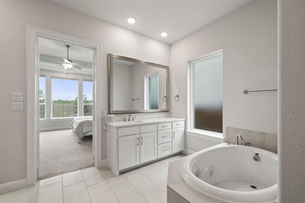 6698 Plumley Road Property Photo 10