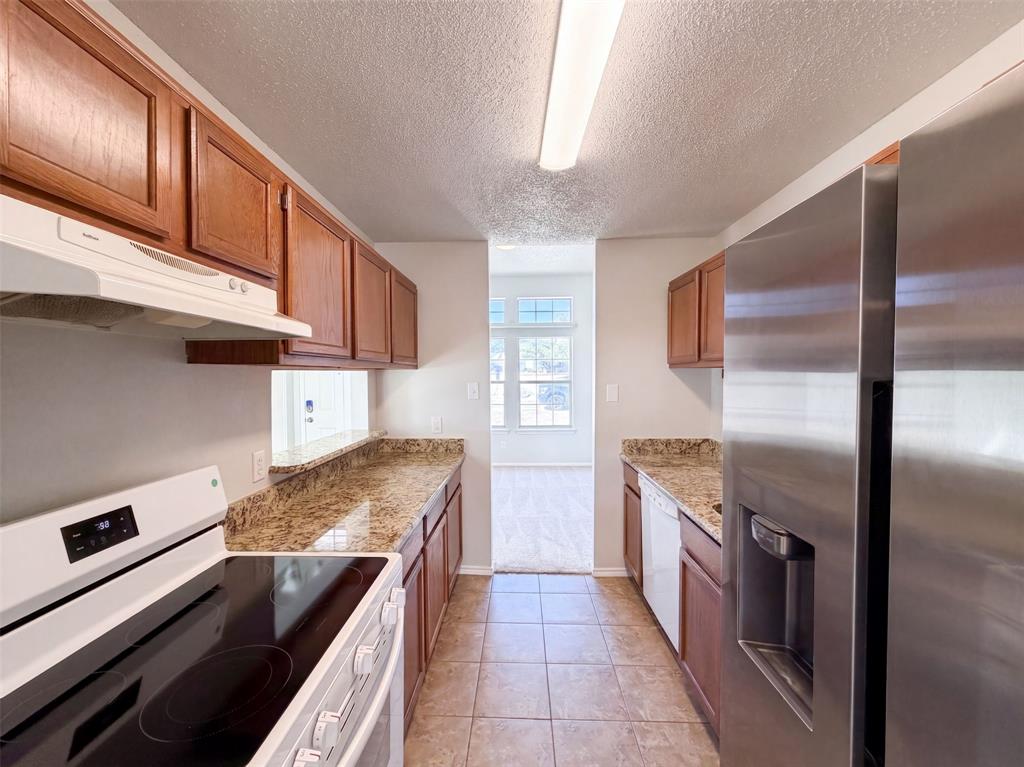 5624 Shady Springs Trail Property Photo 7