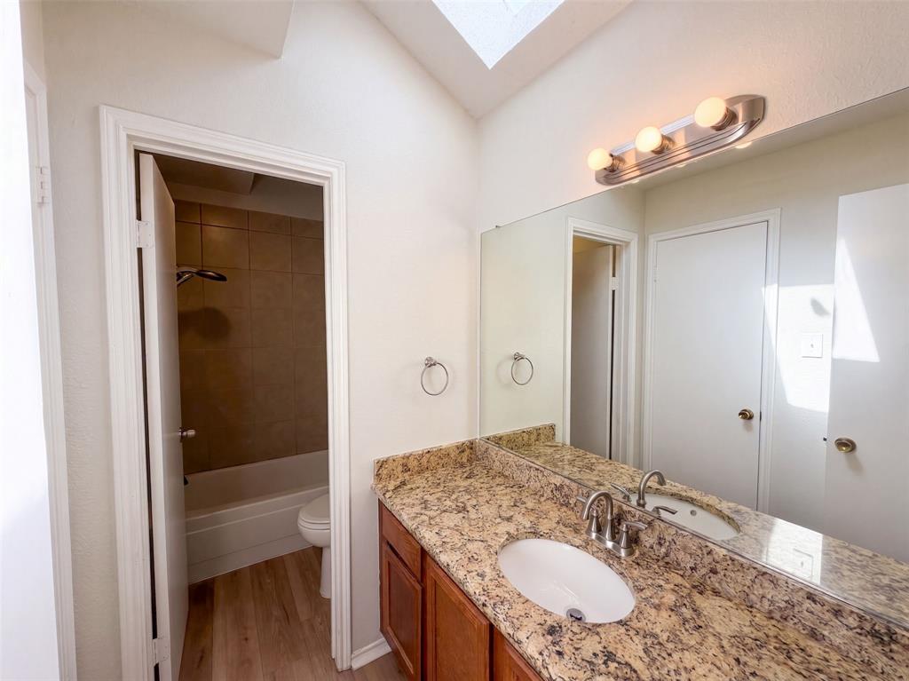 5624 Shady Springs Trail Property Photo 11