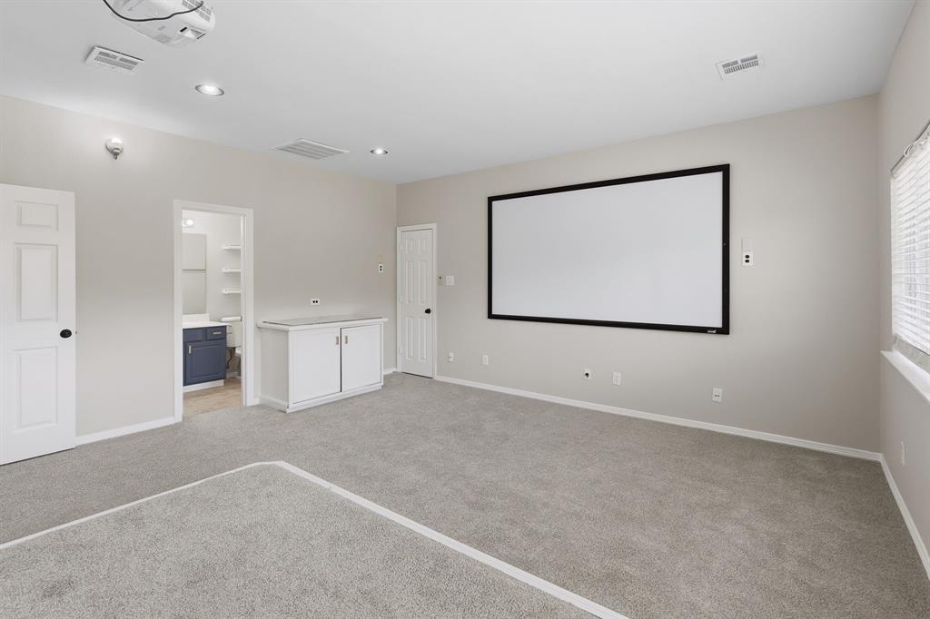 708 Hackberry Ridge Drive Property Photo 32