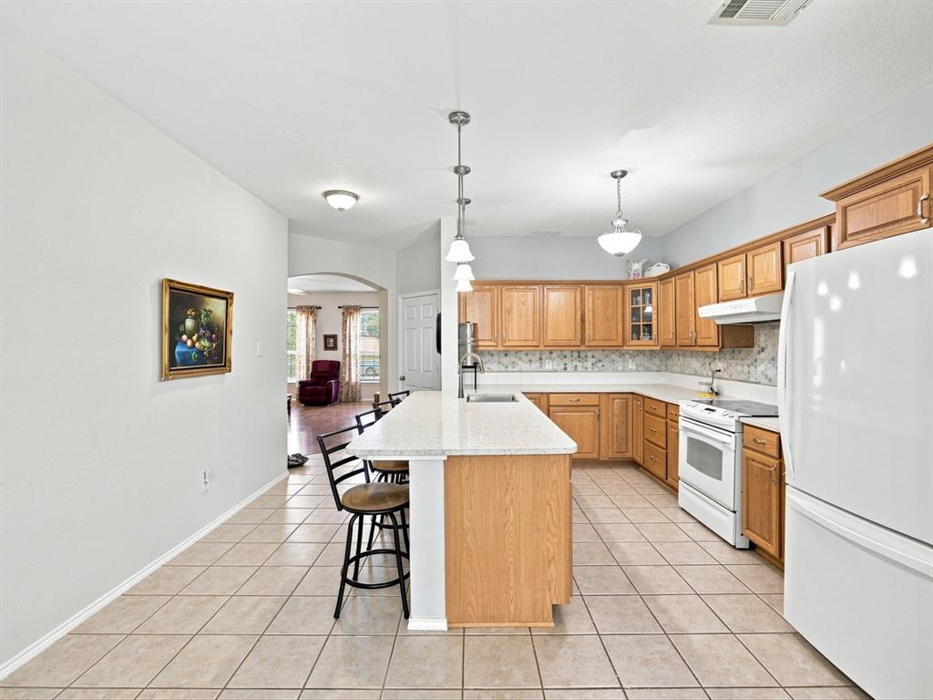 3446 Charing Cross Road Property Photo 15