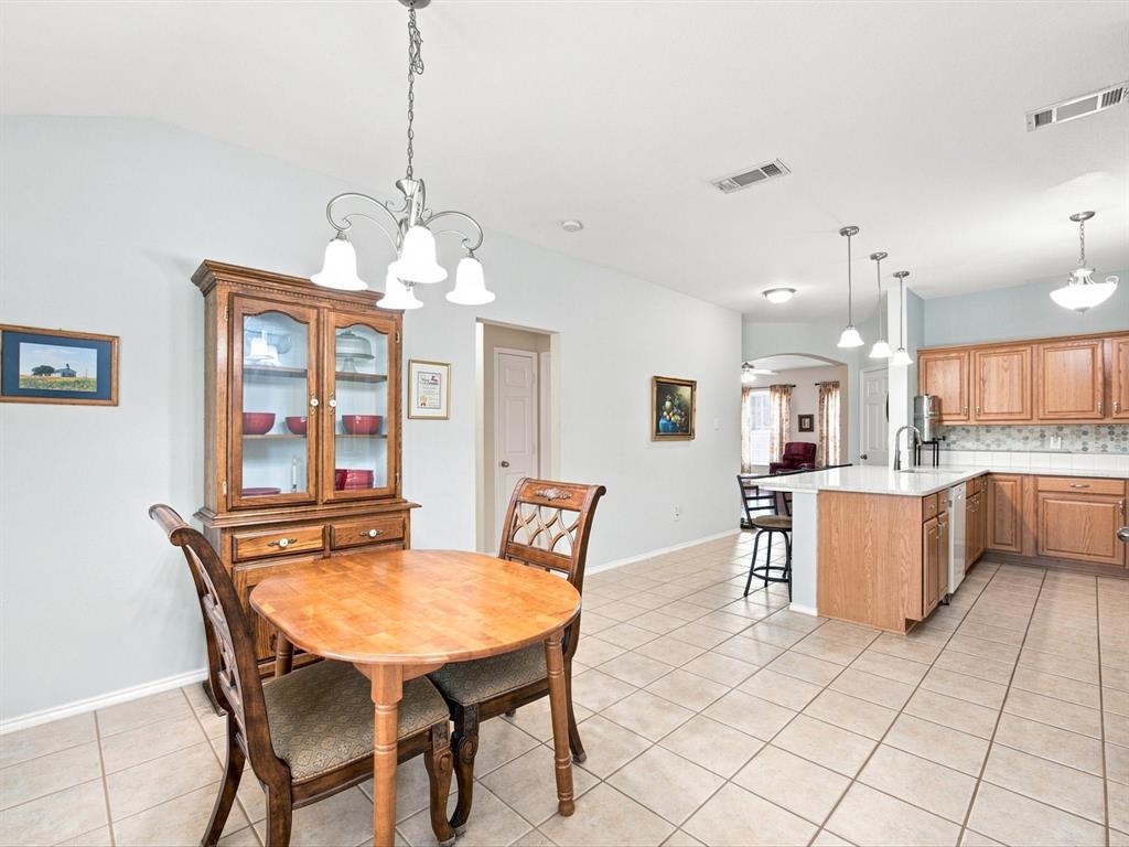 3446 Charing Cross Road Property Photo 16