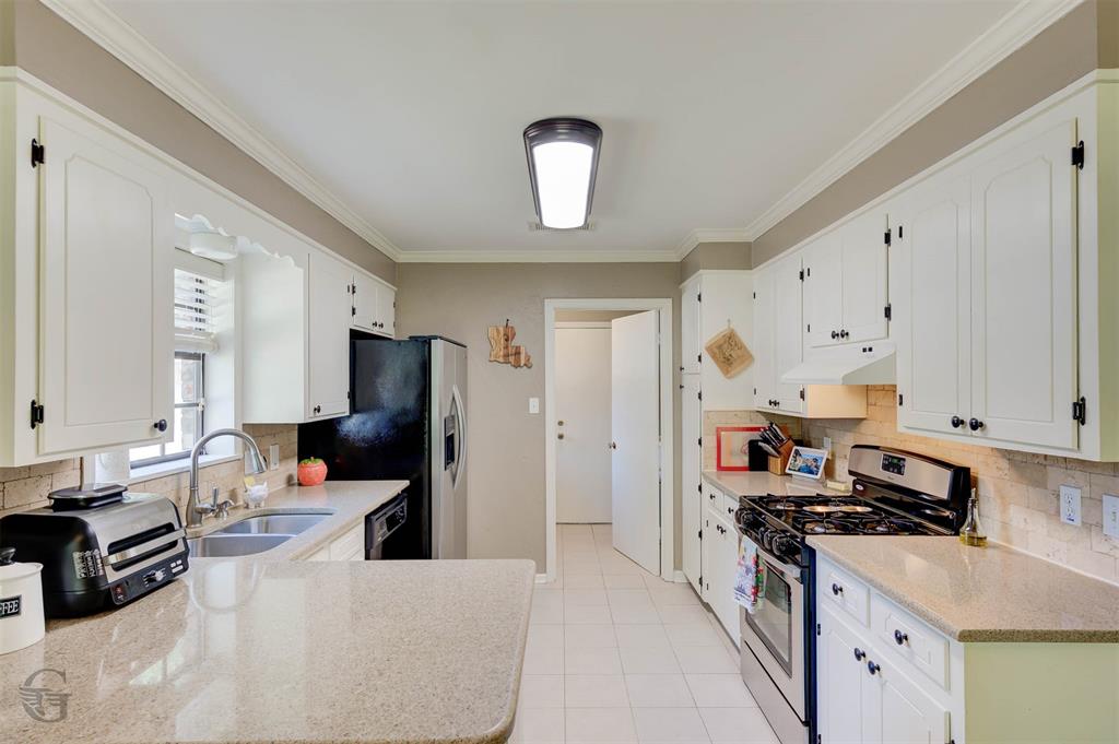 3605 Willow Wisp Circle Property Photo 9