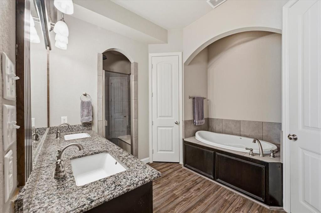 825 Broadhead Road Property Photo 15