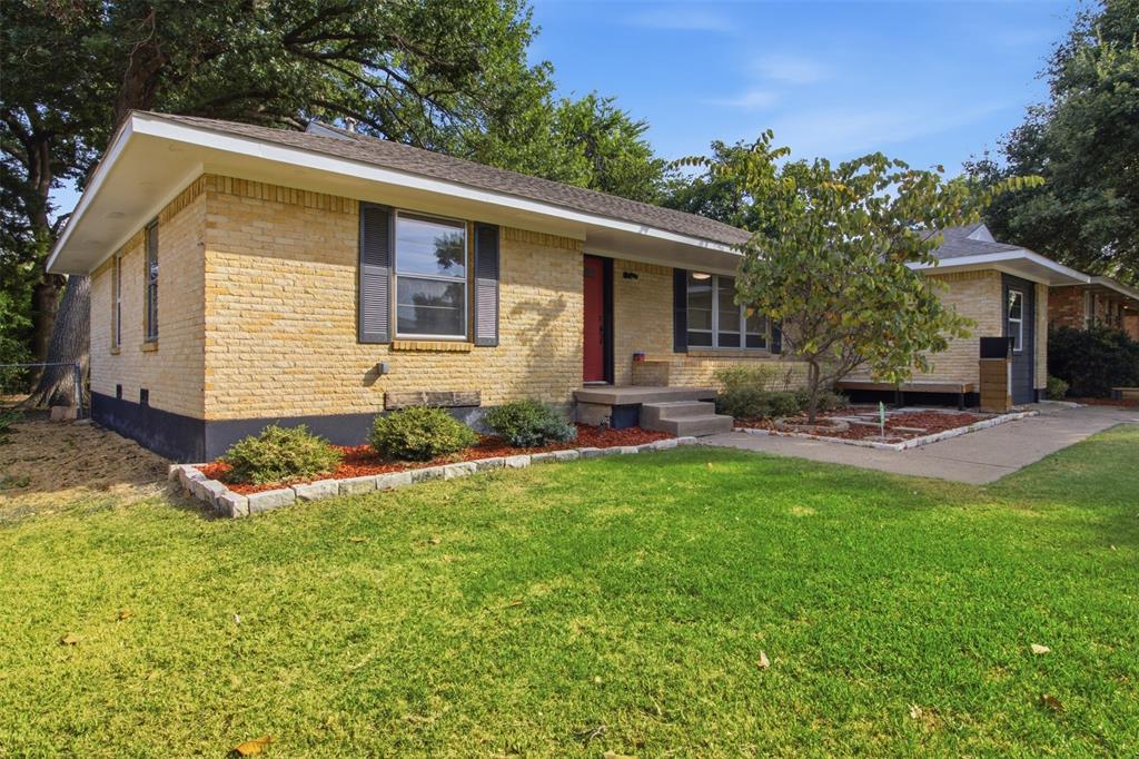 11022 Dunaway Drive Property Photo 2