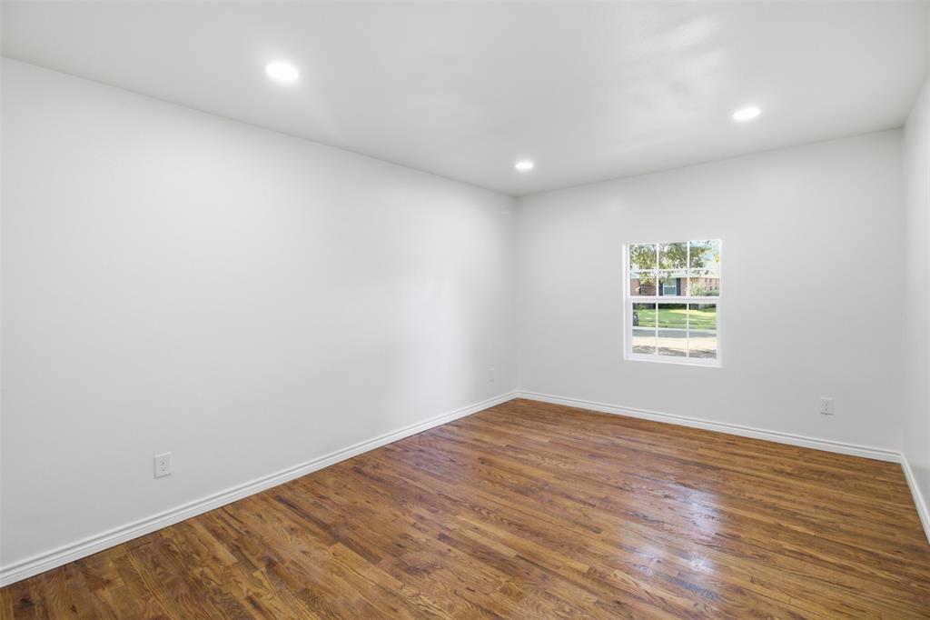 11022 Dunaway Drive Property Photo 12