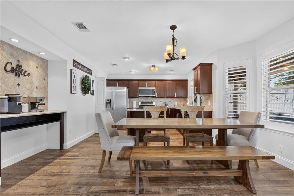6419 British Lane Property Photo 3