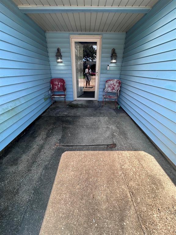 1913 Van Arpel Drive Property Photo 5