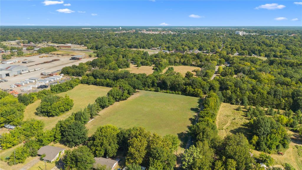 1500 Paris Boulevard Property Photo 9