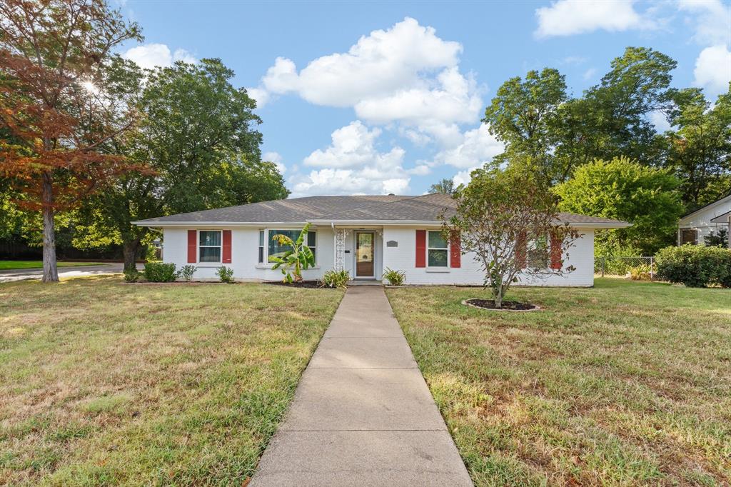1227 Hilltop Drive Property Photo 1