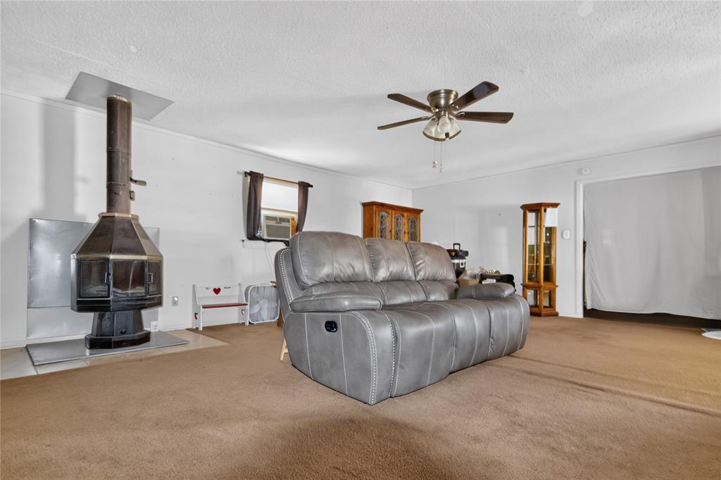 1331 Avenue G Property Photo 6