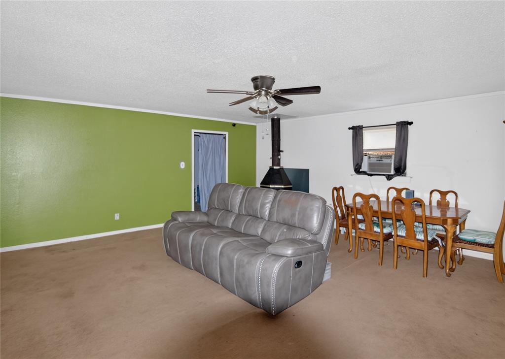 1331 Avenue G Property Photo 7