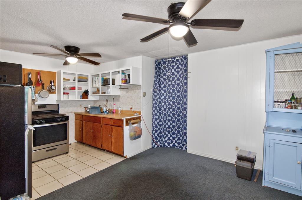 1331 Avenue G Property Photo 9