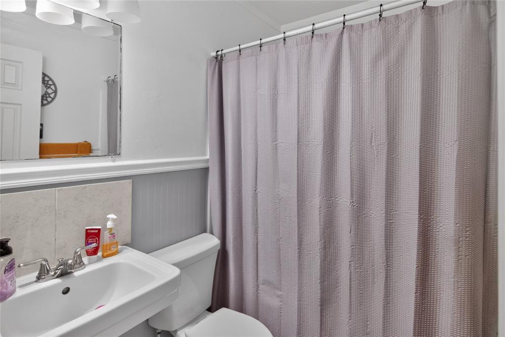1331 Avenue G Property Photo 15