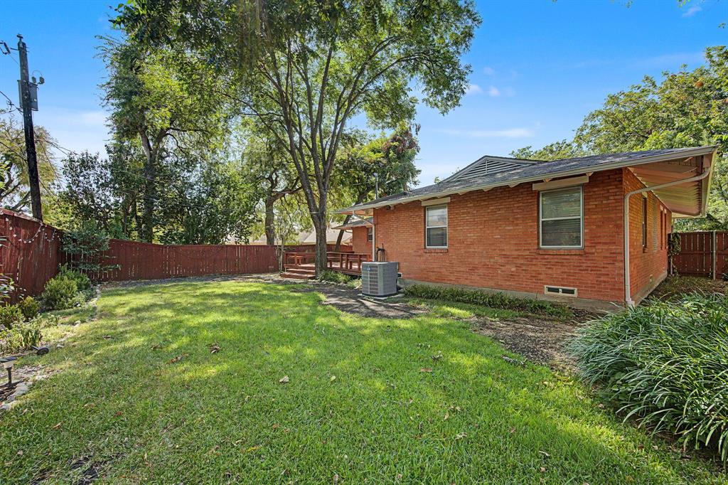 8046 Fall River Drive Property Photo 18