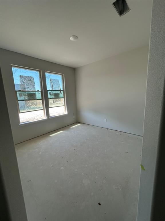802 Juneau Street Property Photo 6