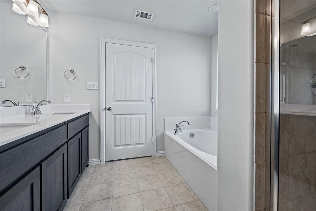 3411 Helena Street Property Photo 28